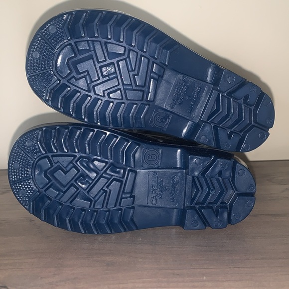 NWT Capelli New York Shark print blue colored rain boots size 6C - Picture 6 of 8